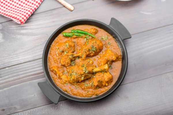 Hyderabadi Chicken Curry